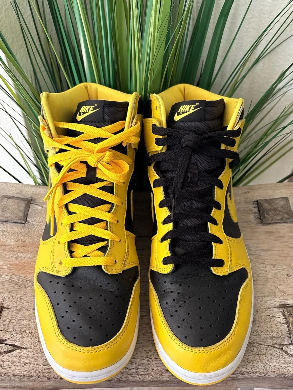 Nike Dunk High SP Black Varsity Maize Sneakers